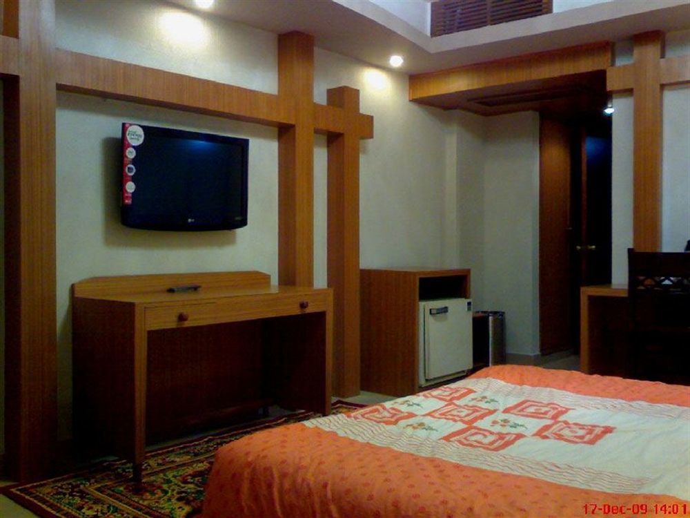 Hotel Snow Princess Manali  Ngoại thất bức ảnh