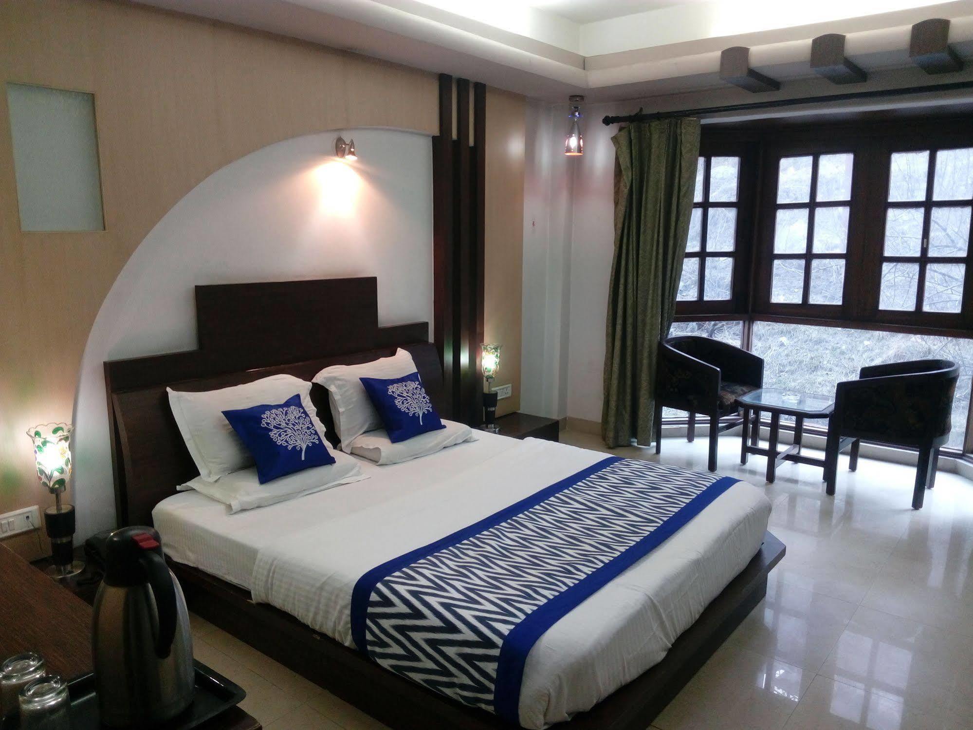 Hotel Snow Princess Manali  Ngoại thất bức ảnh