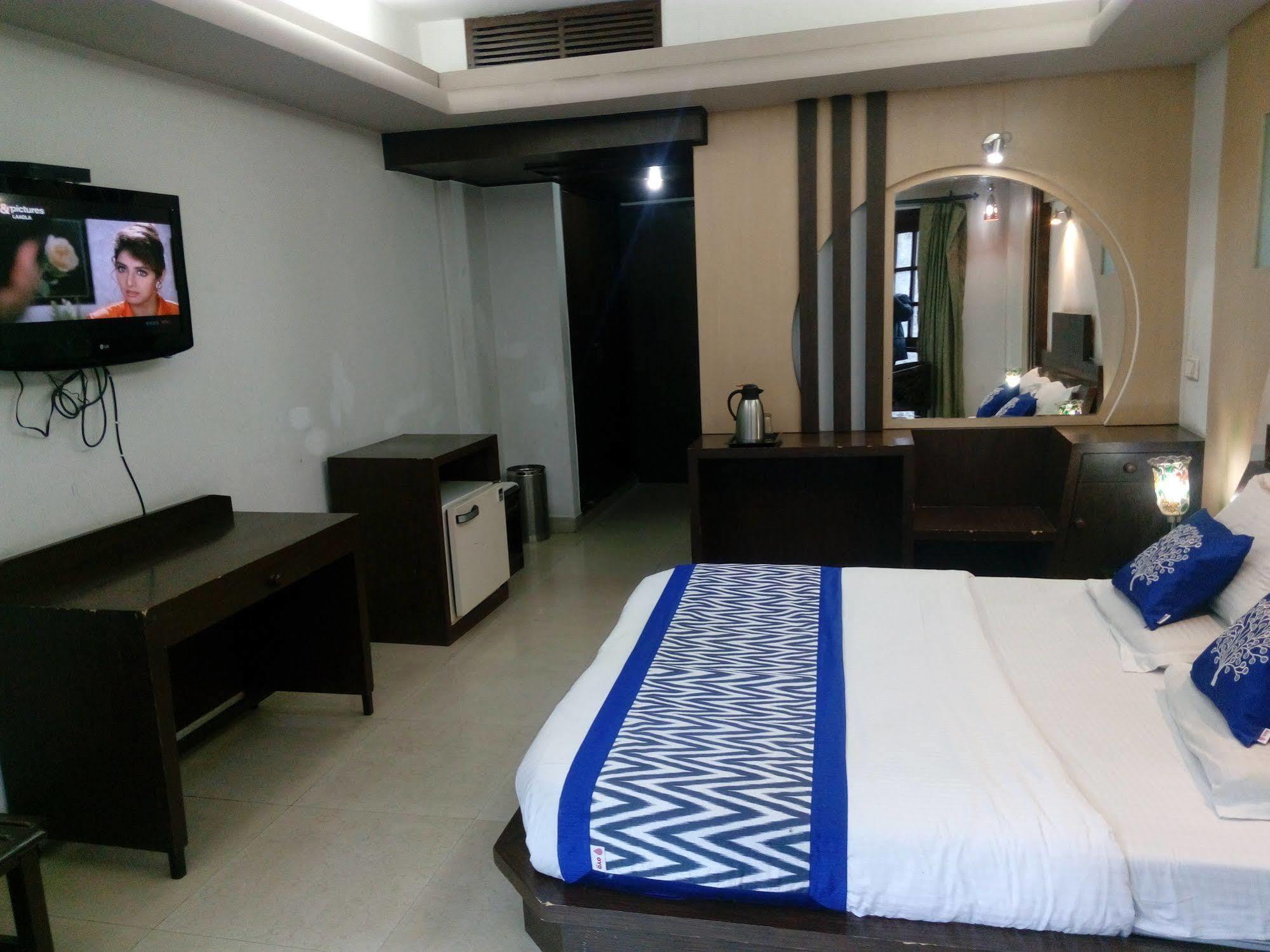 Hotel Snow Princess Manali  Ngoại thất bức ảnh